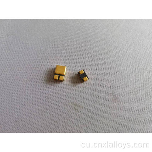 Kontsumitzaileentzako elektronikarako paketeak